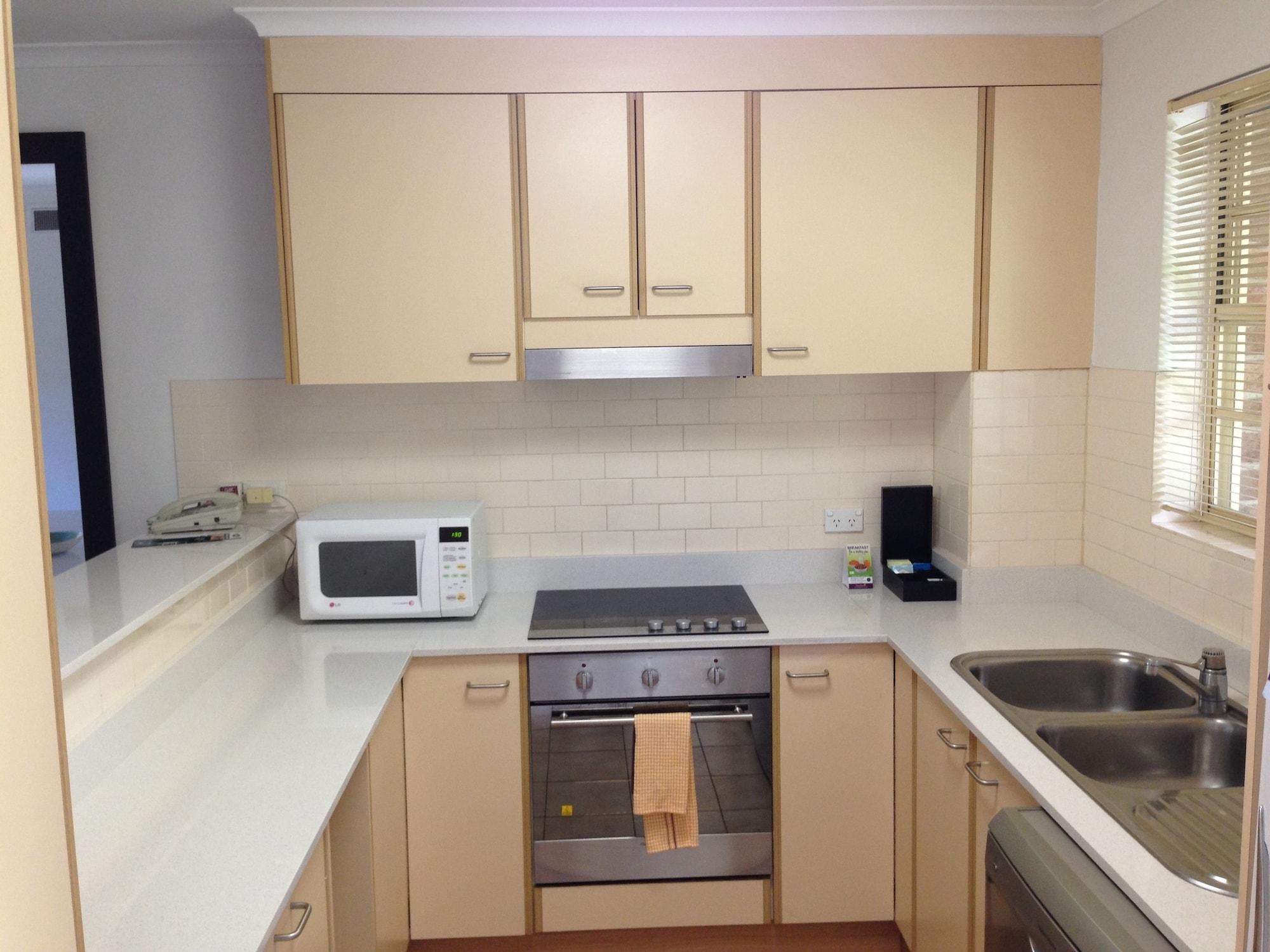 Adina Serviced Apartments Canberra Kingston Exterior foto