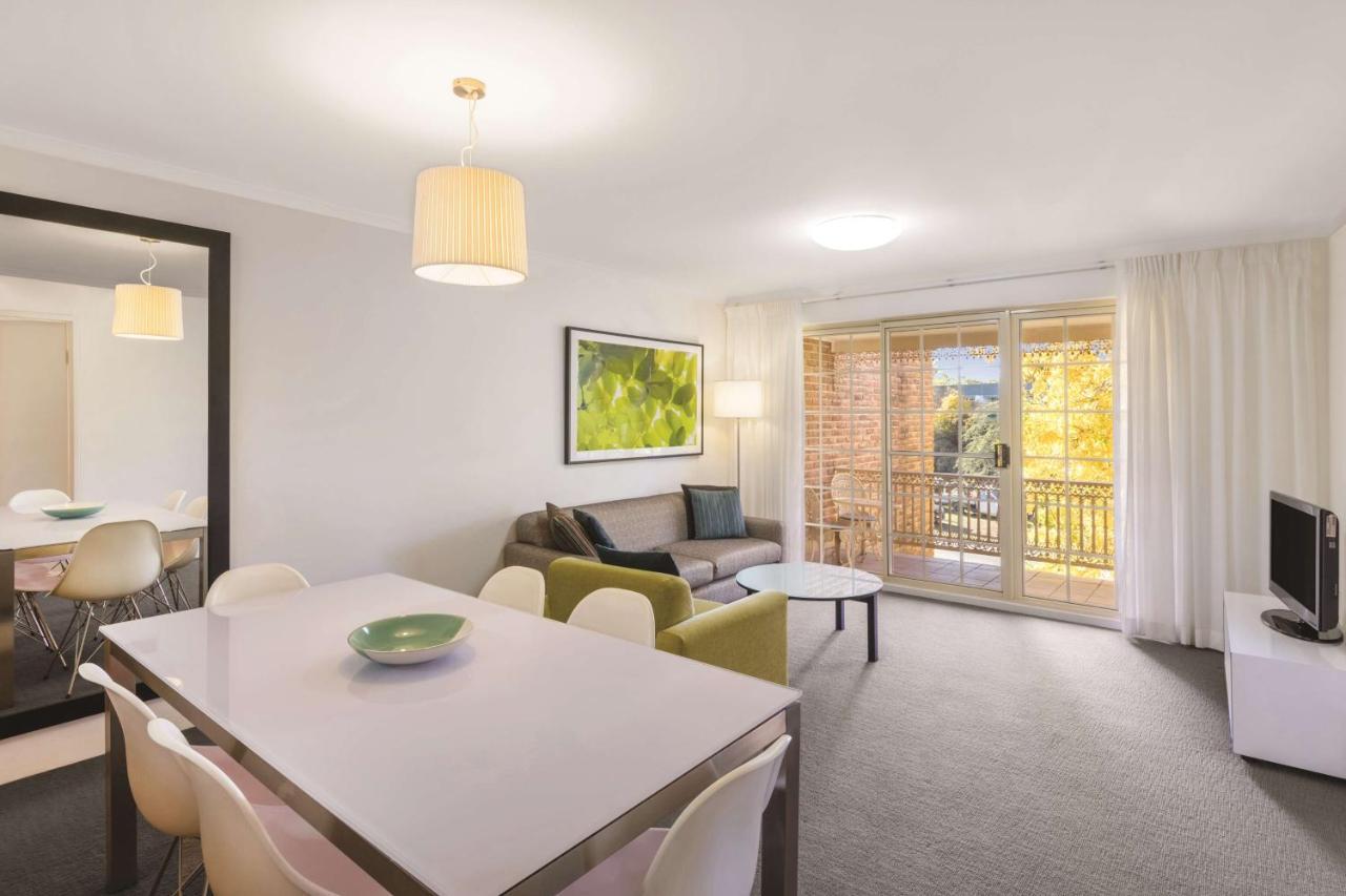 Adina Serviced Apartments Canberra Kingston Exterior foto