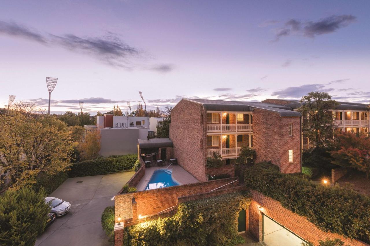 Adina Serviced Apartments Canberra Kingston Exterior foto