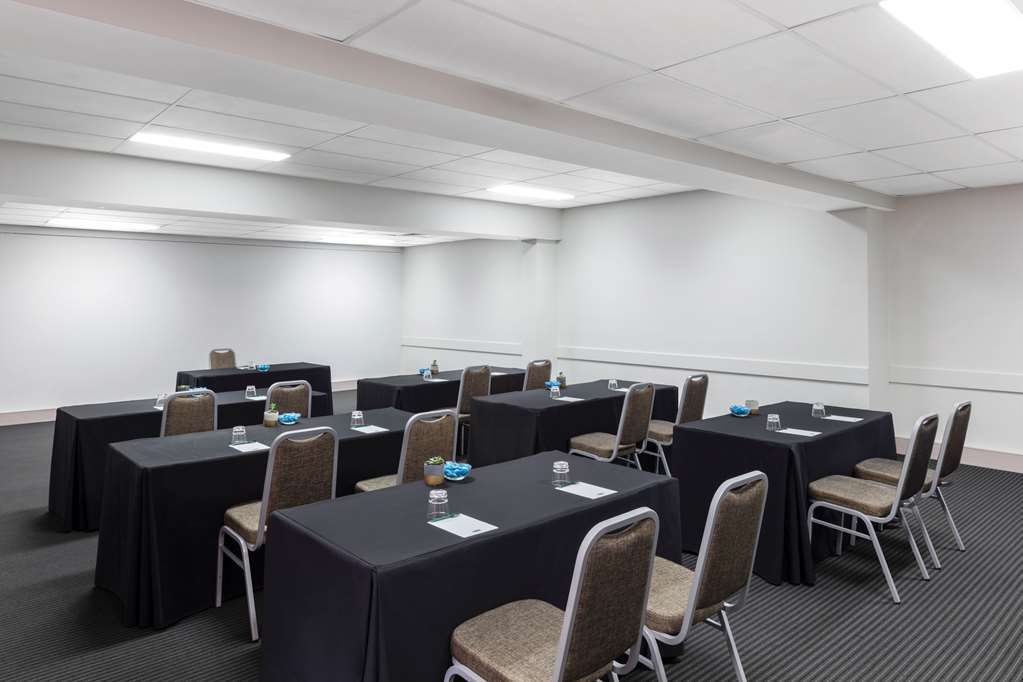 Adina Serviced Apartments Canberra Kingston Exterior foto